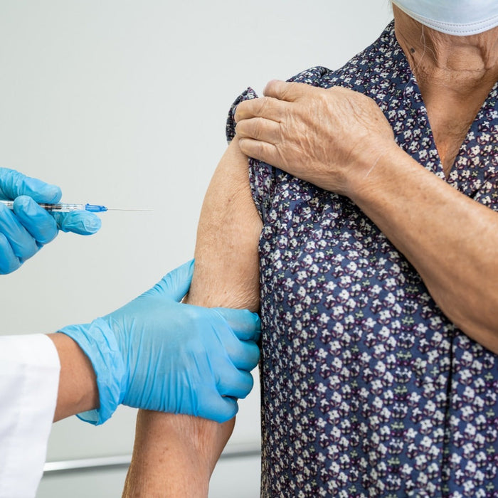 Vaksinasi Dewasa: Mengapa Masih Penting di Usia Produktif