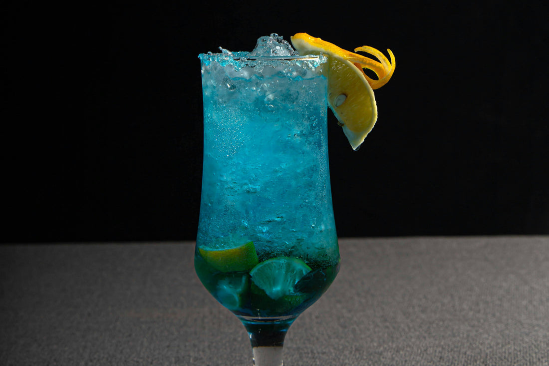 Strategi Rehidrasi Saat Berbuka: Perlukah Minuman Isotonik?