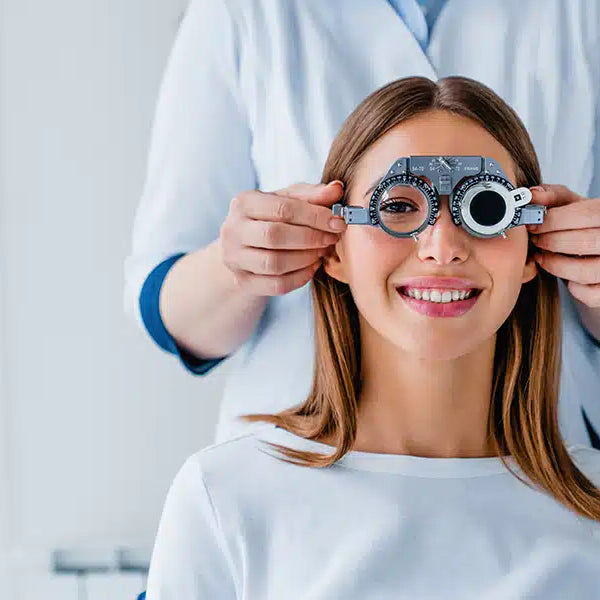 Panduan Menjaga Kesehatan Mata Minus: Perawatan dan Kebiasaan Sehari-hari